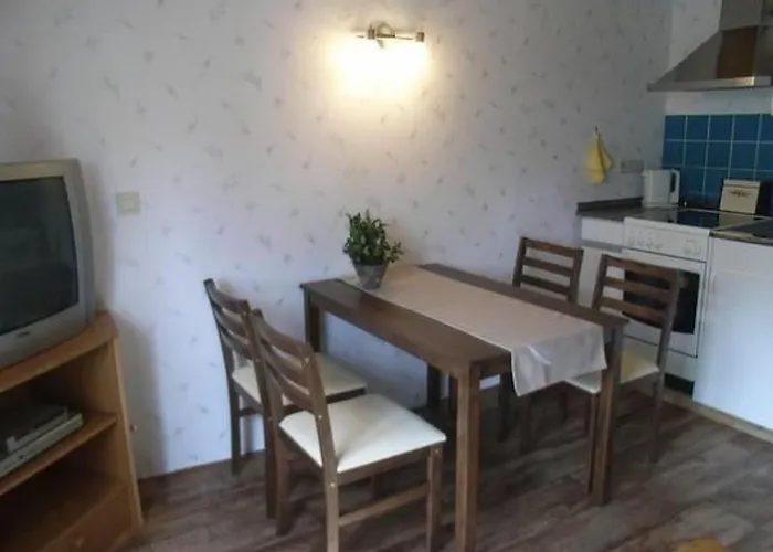 In Mit Grill Und Terrasse By Interhome Apartament